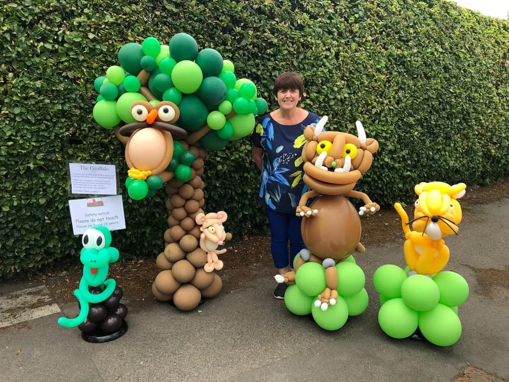 Balloon Artistry & Décor